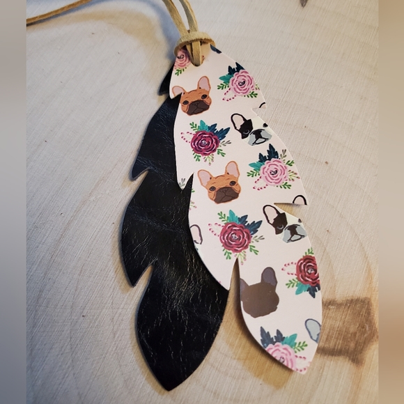 Purse charm frenchie lover, French Bulldog  Keychain, Feather Keychain, G… - Picture 3 of 3